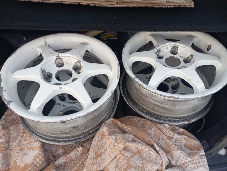 Продам диски r15. 5на 112. . и 4на100 писать на олх обмен