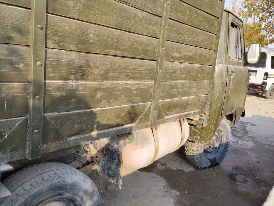 Uaz 3303 bortovoy