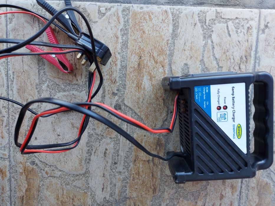 Redresor și cabluri de curent pt bicicletă electrică, trotă,auto, moto