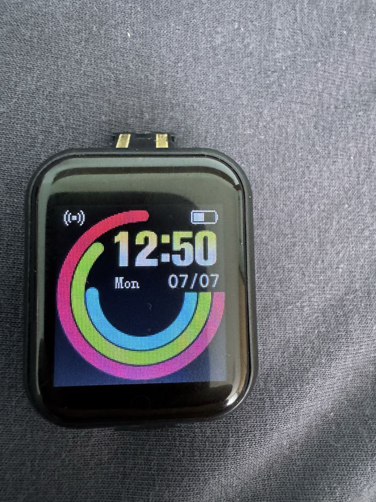 Bluetooth смарт часовник