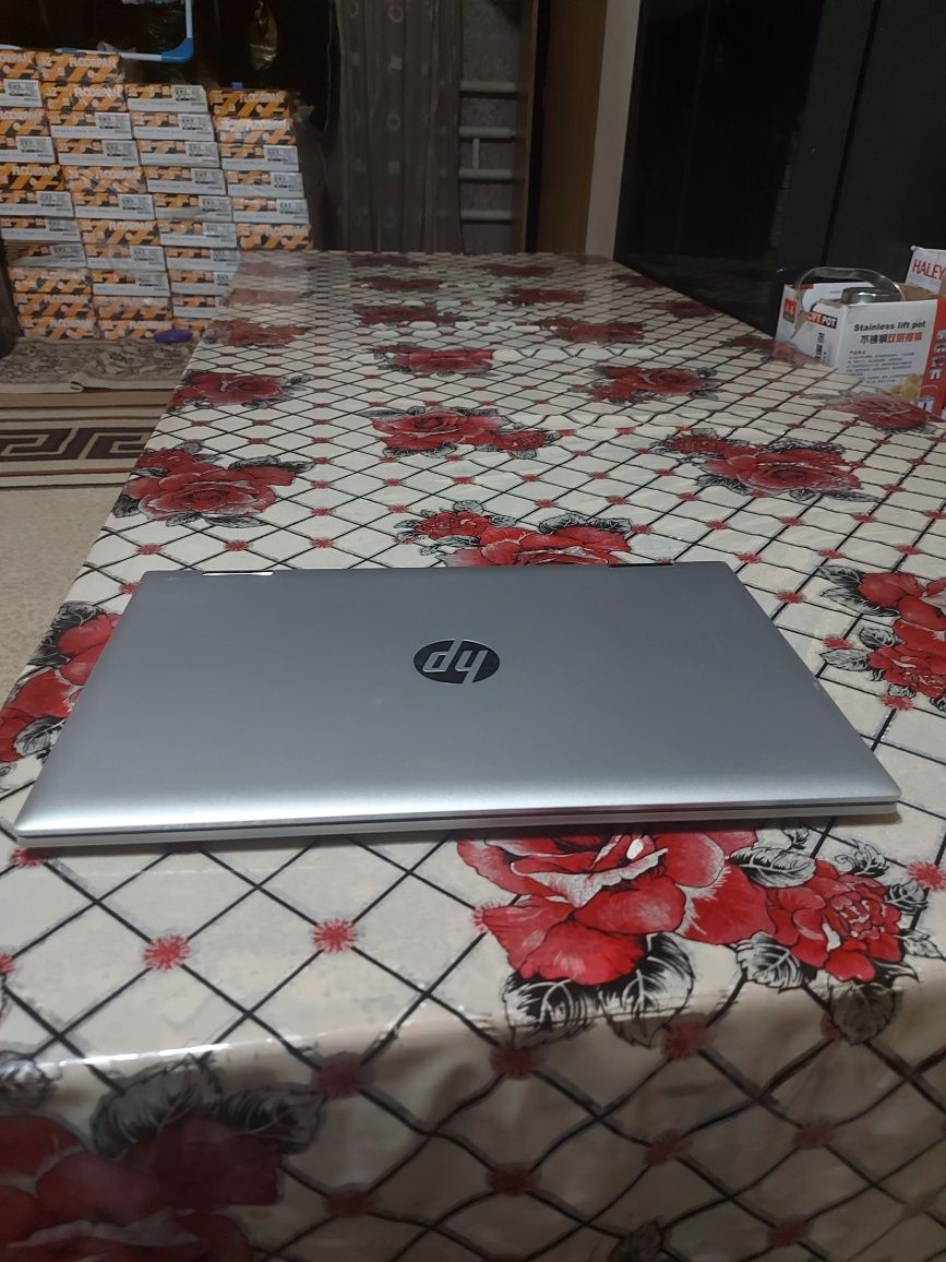 Нутбук hp экран с сенсором