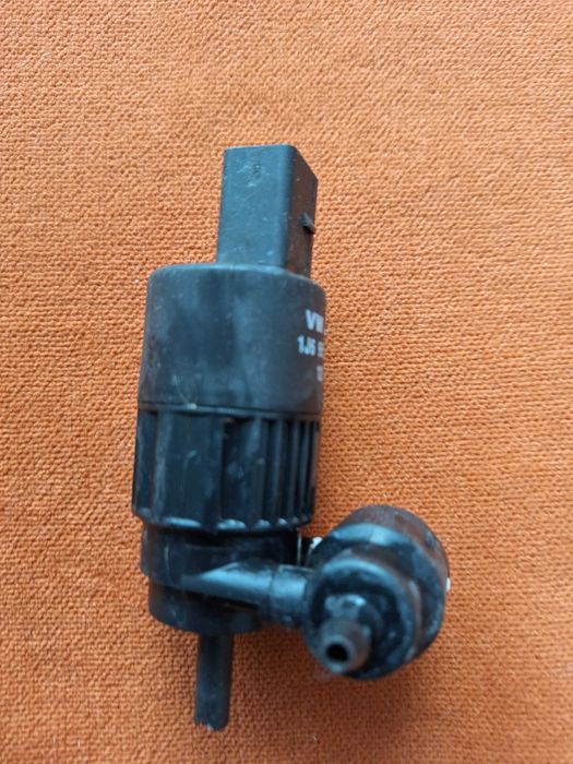 Pompa lichid rezervor parbriz, faruri VOLKSWAGEN, 1J6 955 651, 12V