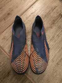 Професионални бутонки adidas predator 42 1/2