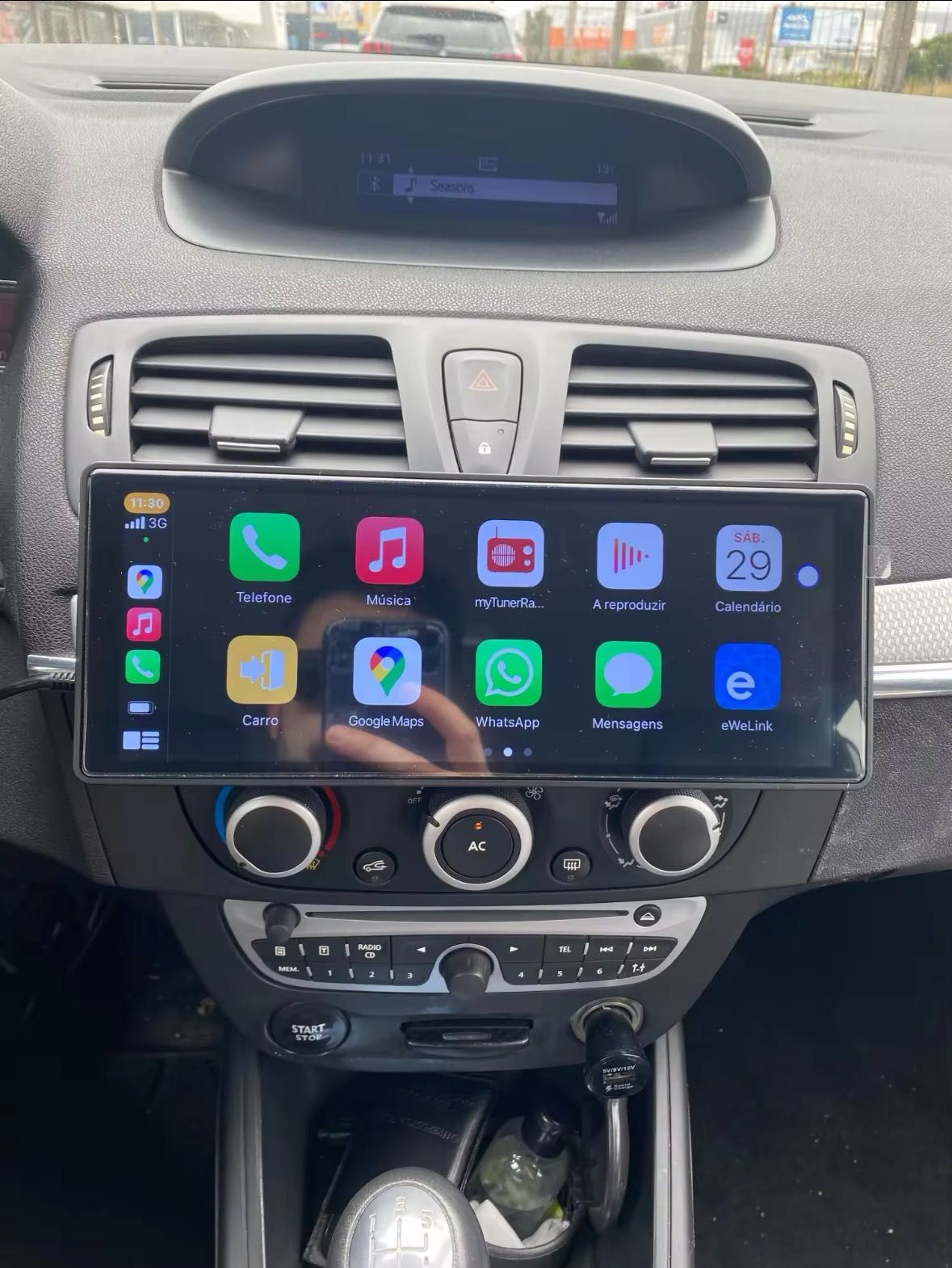 Navigații UNIVERSALE Auto 10.2 INCH / Android Auto Și Apple CarPlay
