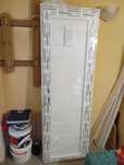 Продавам нова PVC врата за баня 68x198 лява