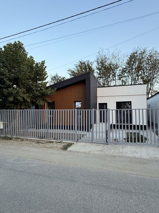 Casa de vanzare 125 mp