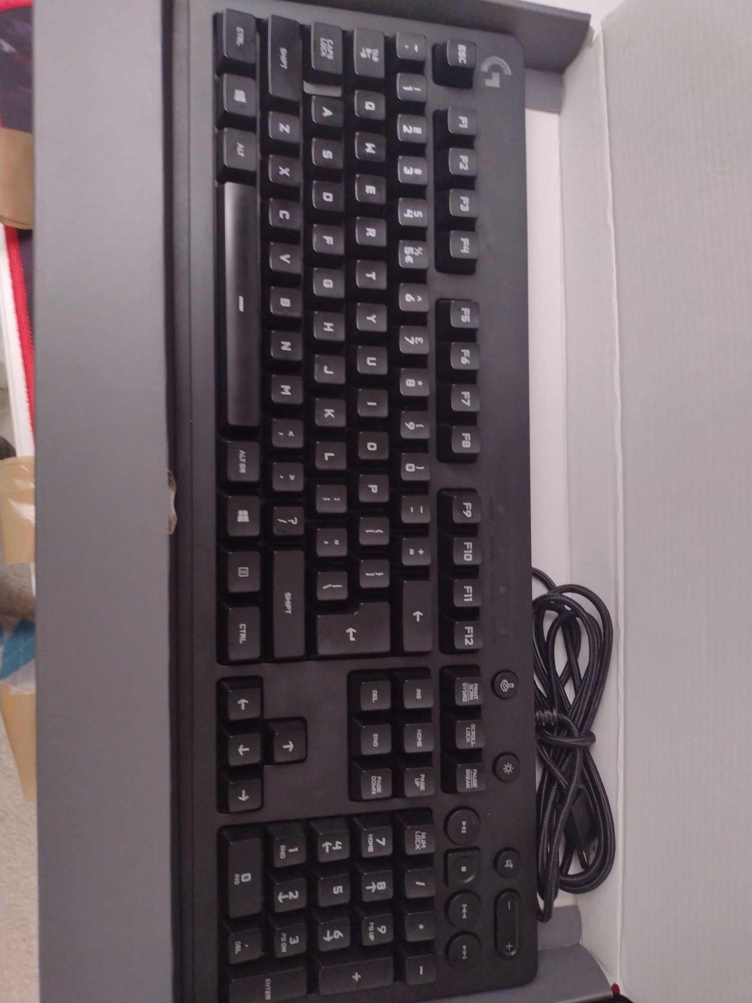 Logitech g213 tastatura