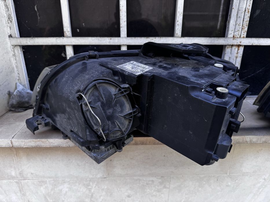 Комплект фарове биксенон Audi A3 8p А3 8п bixenon xenon