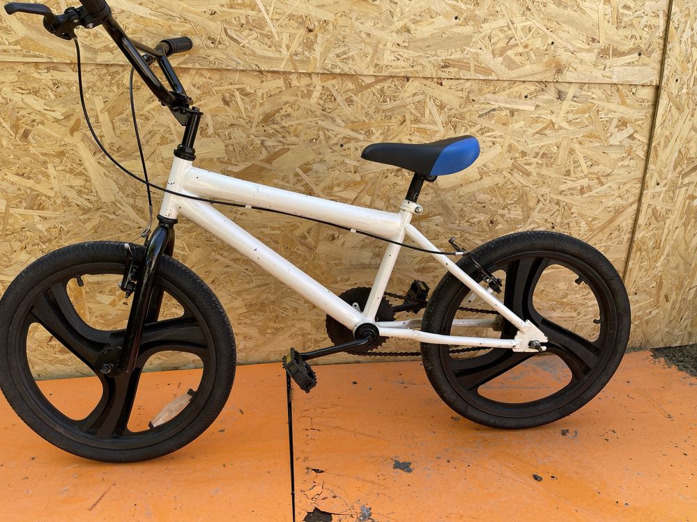 Bicicleta bmx jumper zinc roti 20”