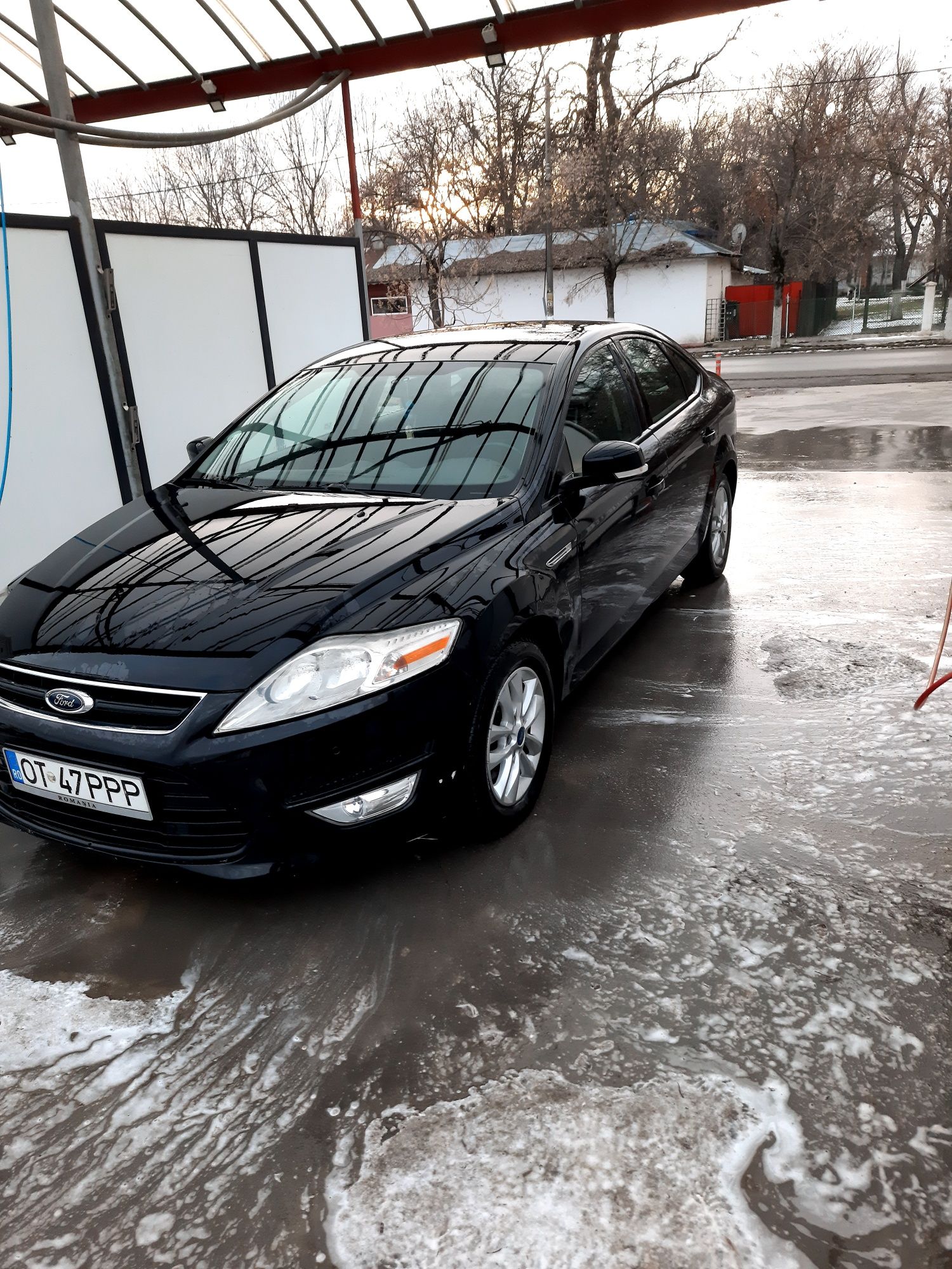 Ford Mondeo An fabricație 2012. 1,6diesel 115cp