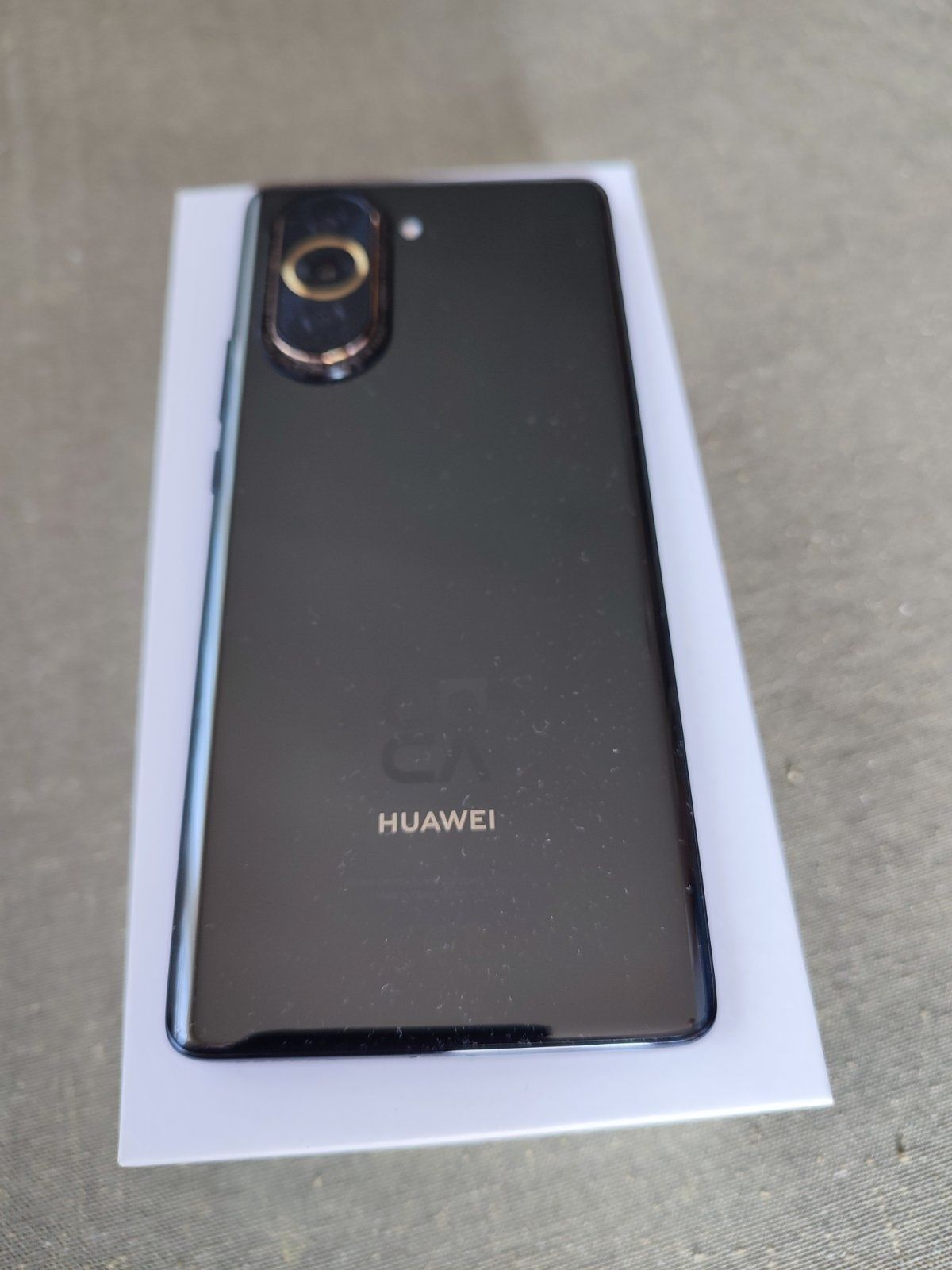 Huawei Nova 10, гаранция до 28.03.2026