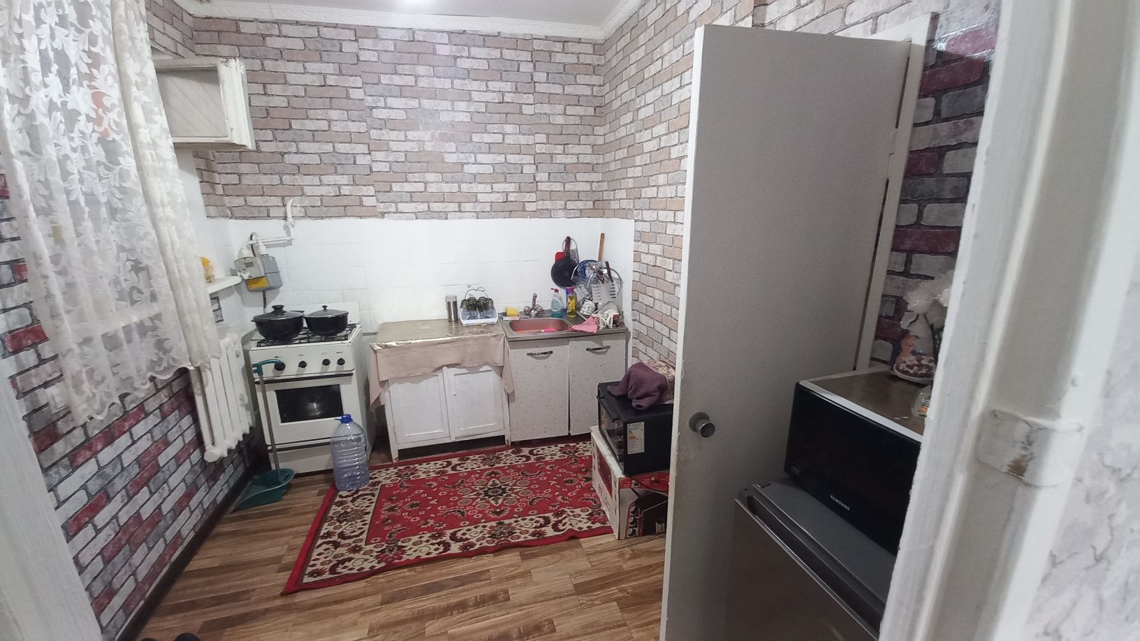 Продаётся своя 1*2/4/4