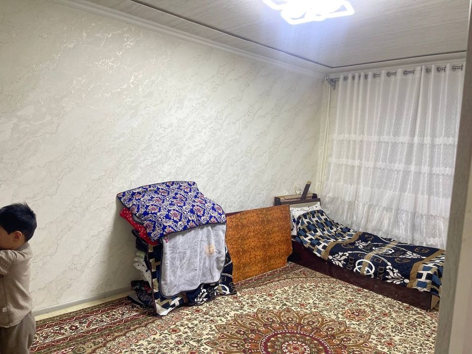 Yashnabod tumanida 2 xonali kvartira srochniy narxlada sotiladi