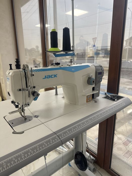 Промышленный щвейный машина