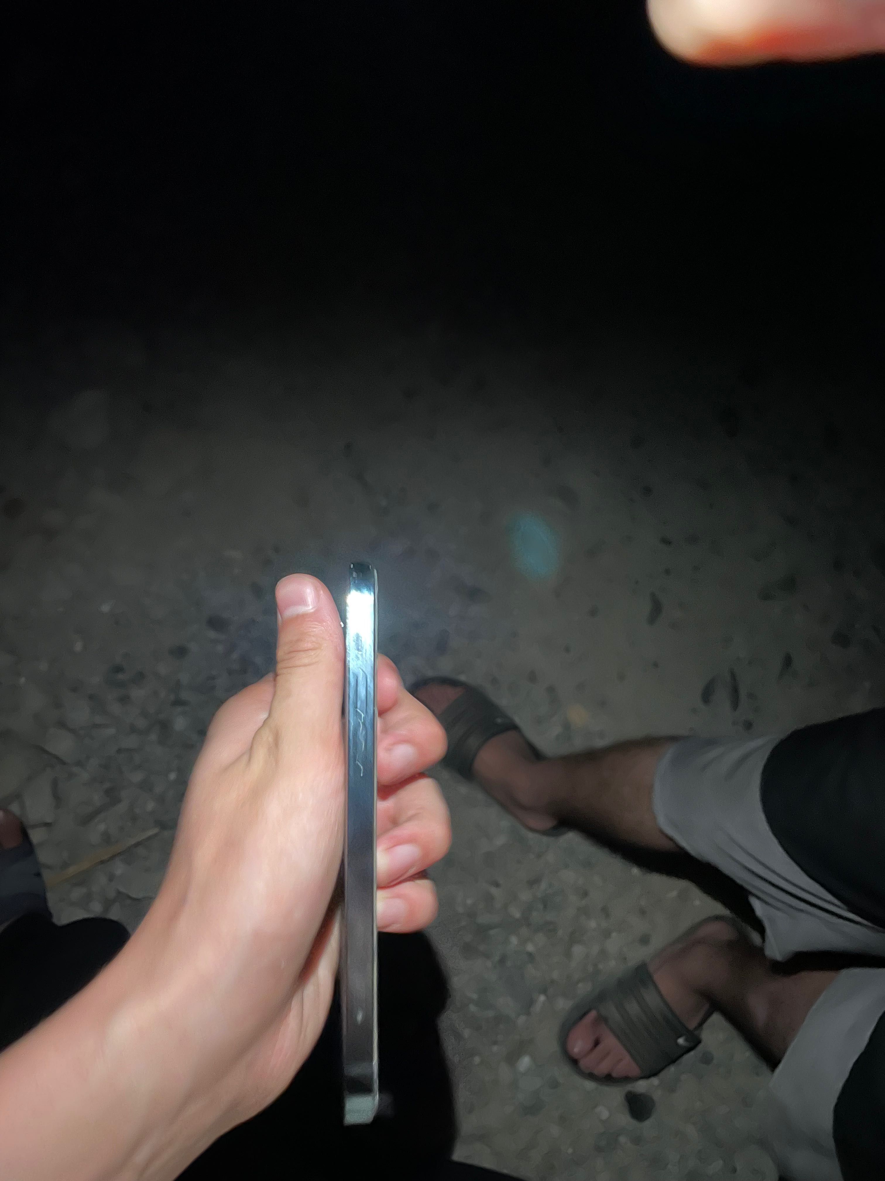 Iphone 12 pro kok rang