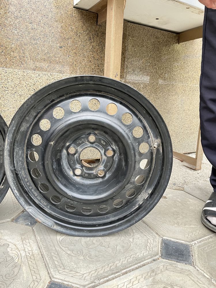 Автомобильные диски