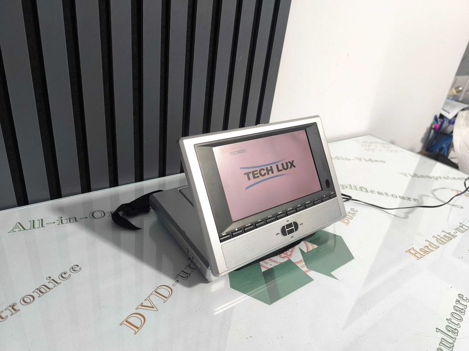 DVD Player Portabil TECH LUX TL107002 - 7" TFT-LCD, DC12V