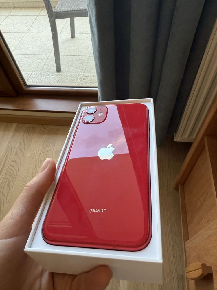 iPhone 11 // 128GB