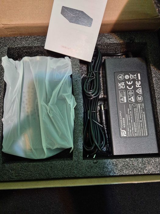 Fosi Audio V3 , 2x300 Watt , Hi-Fi Stereo Audio Amplifier