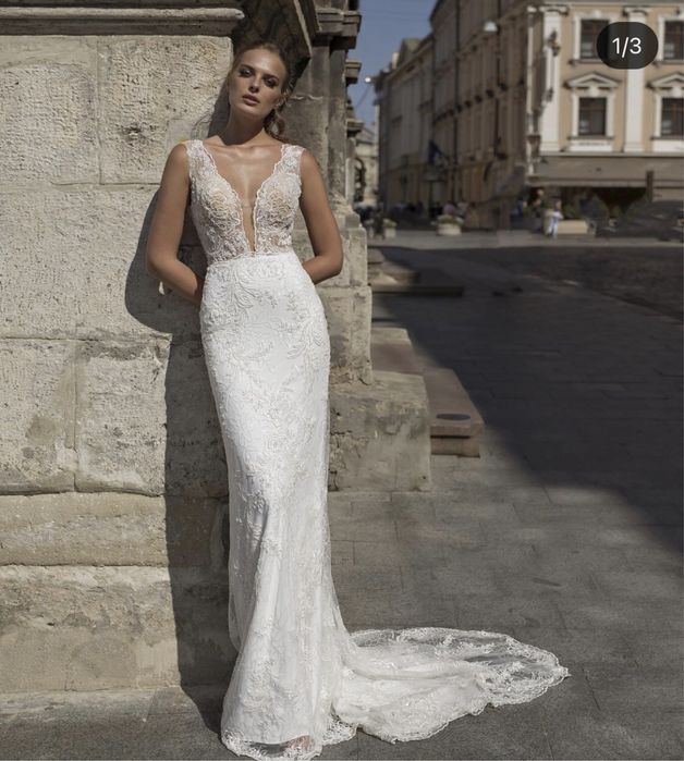 Продам свадебные платья