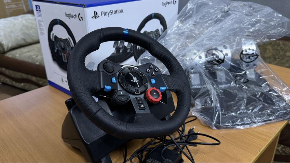 Logitech G29 Driving Force Racing Wheel черный