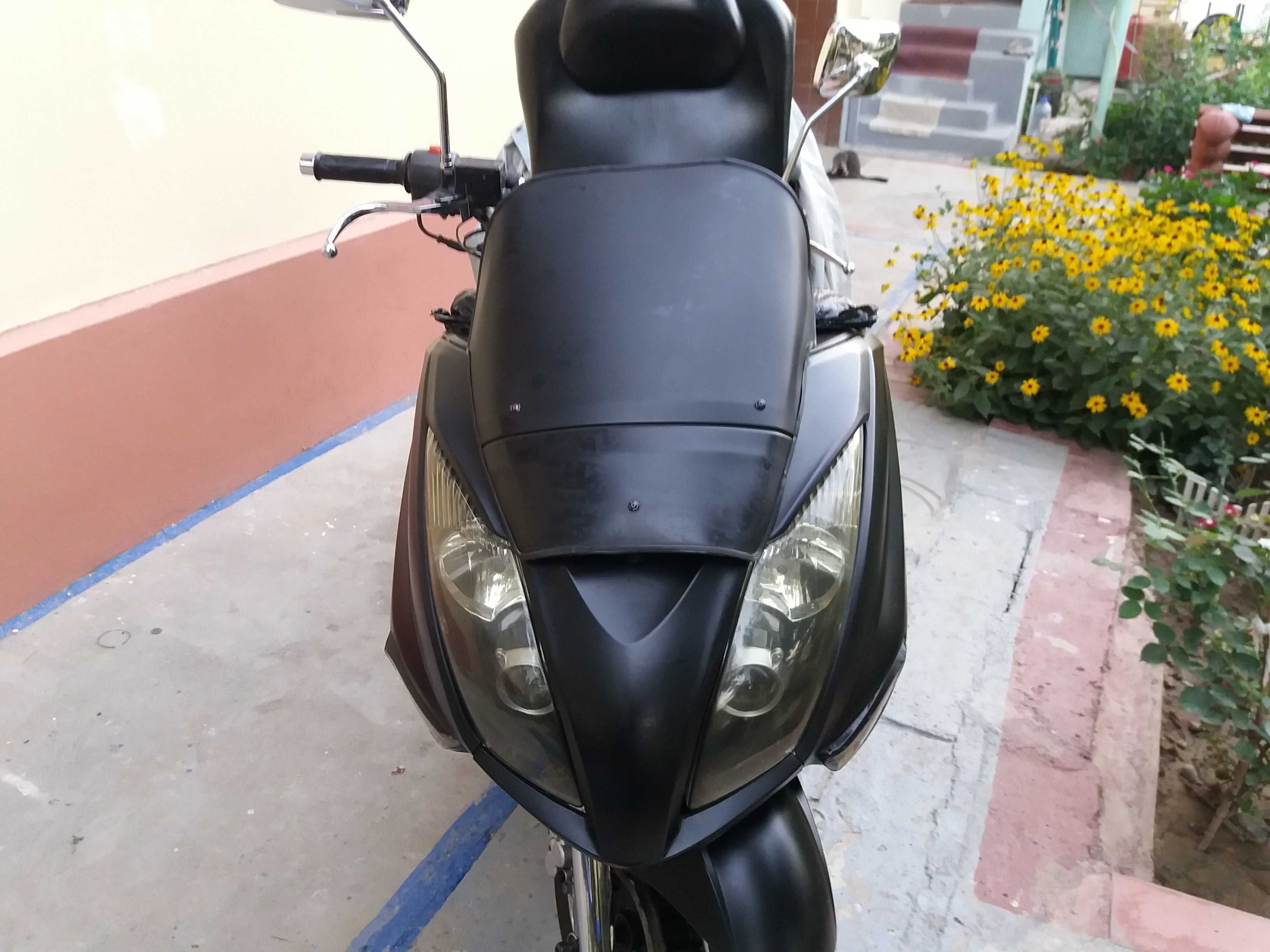 Yamaha Majtsty Китаец