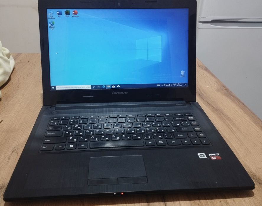 Ноутбук Lenovo G40-45 AMD A8-6410в хорошем состоянии