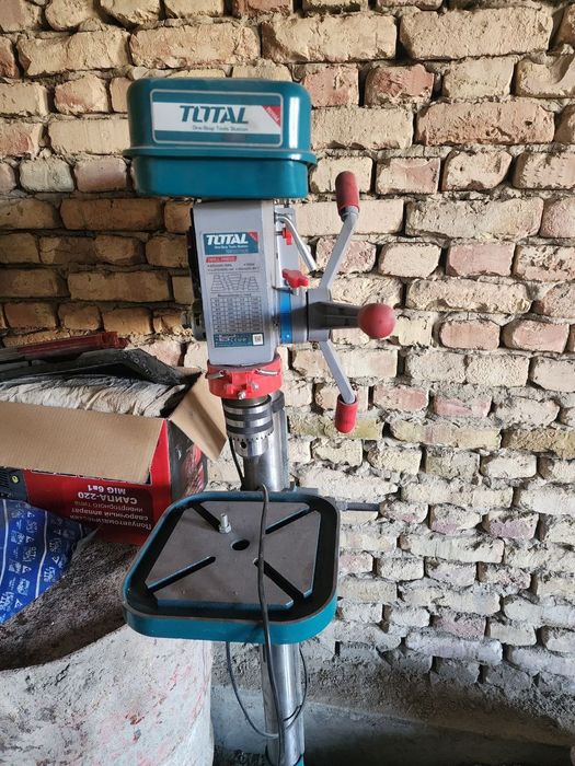 Сверлильный станок TOTAL  сотилади