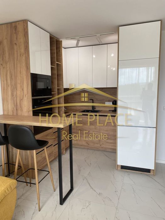 Дава се под наем Двустаен апартамент в Варна, Колхозен пазар - 75 кв.м за 663 € - Снимка #2