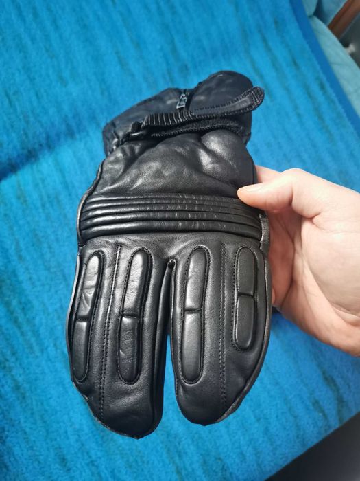 Combinezon Swedemount 150 si manusi Held L piele bike