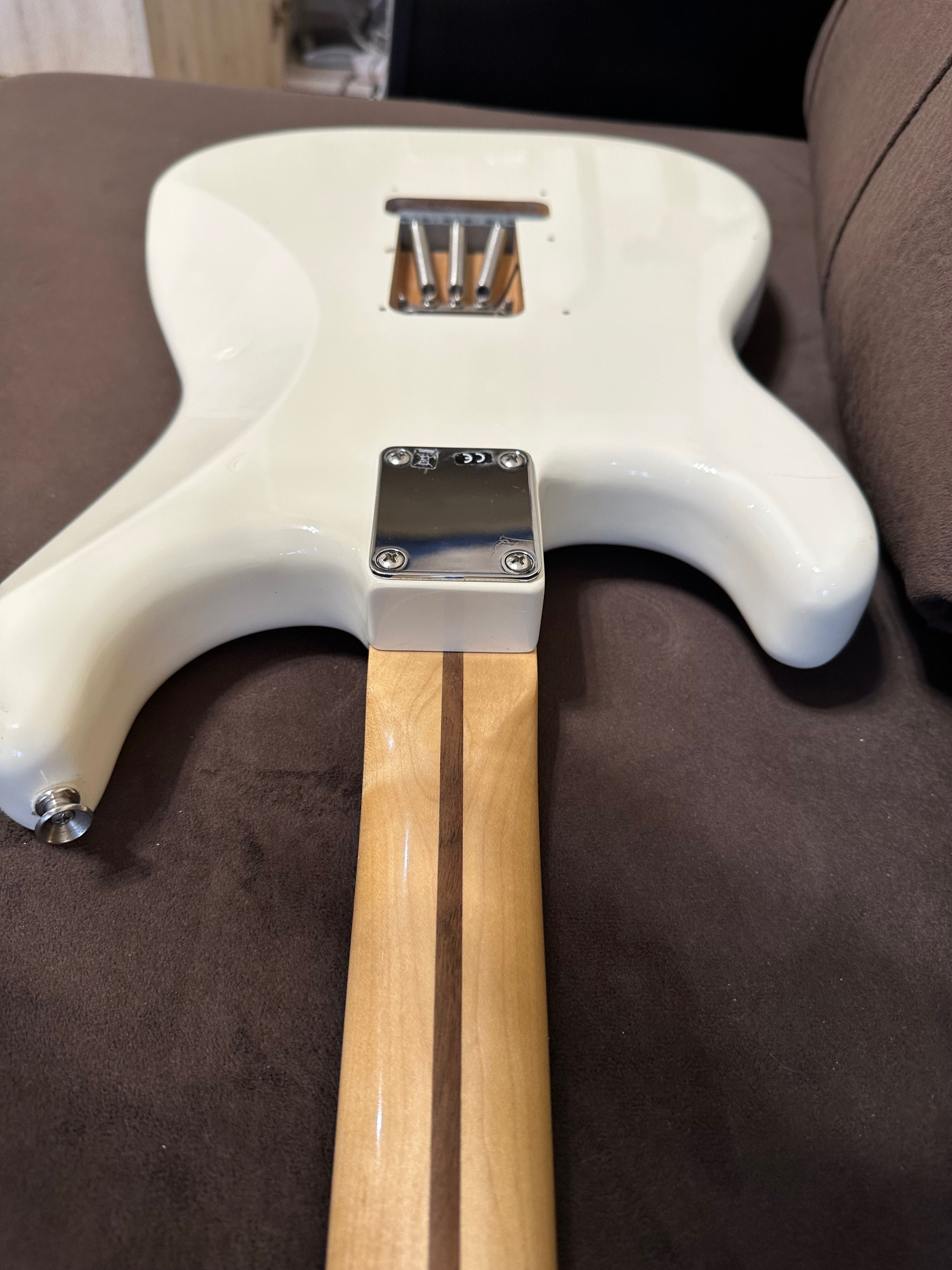 Китара Fender Stratocaster