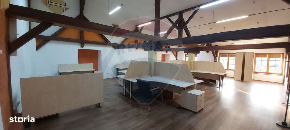 Cladire de  birouri deosebita ,zona  centrala, de vanzare