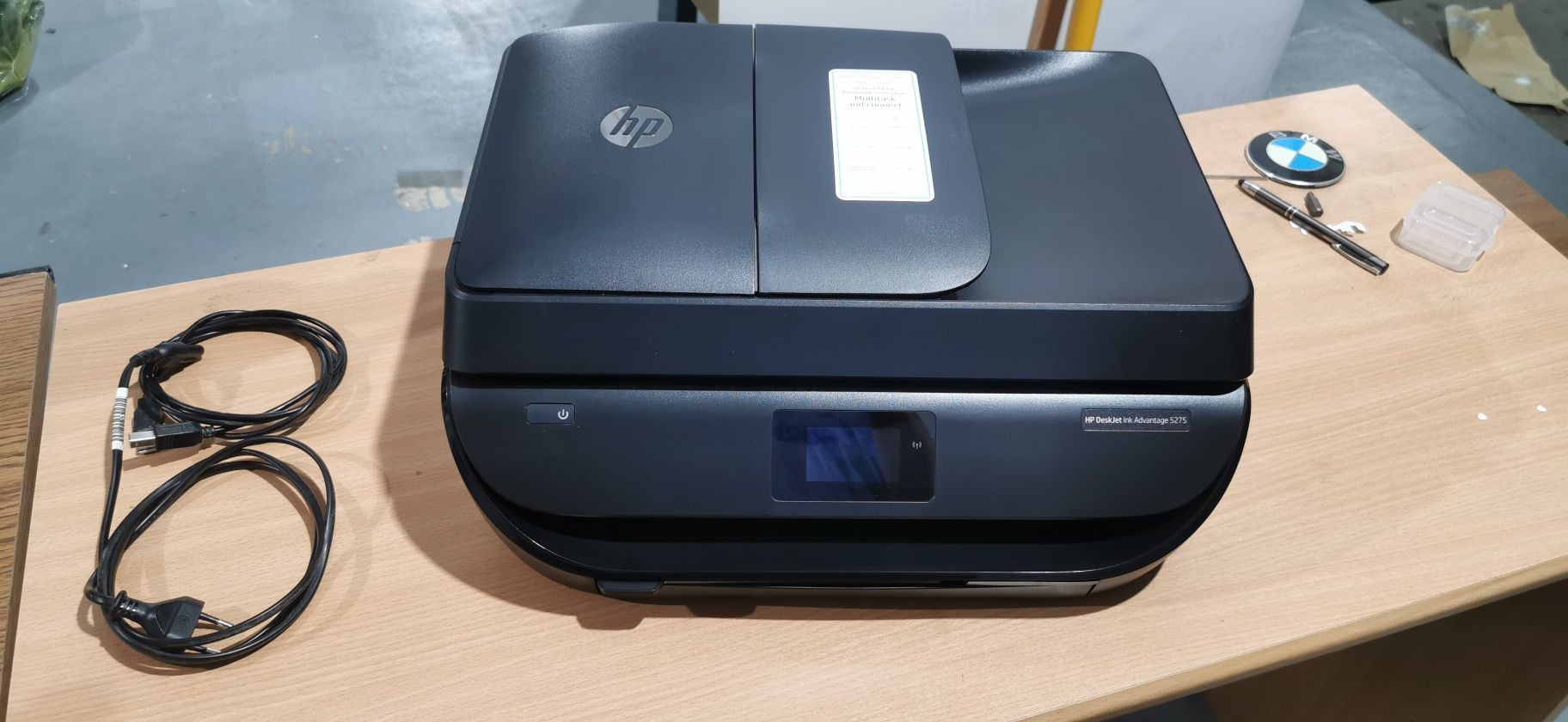 Vând multifuncțională imprimanta HP Deskjet Ink Advantage 5275