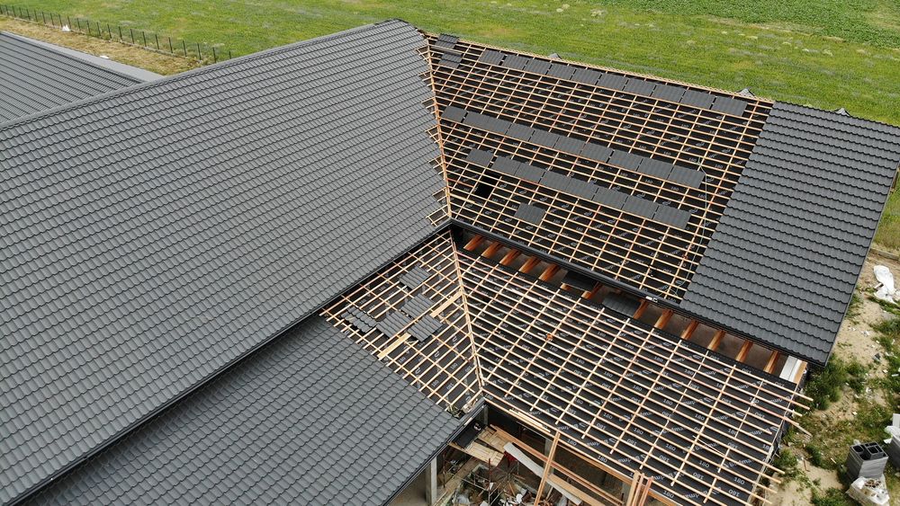 Executăm acoperișuri la cea mai înaltă calitate executăm și reparații