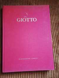 Луксозен албум  с 61 репродукции на известният художник GIOTTO