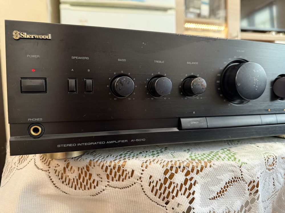 Sherwood AI5010 стерео