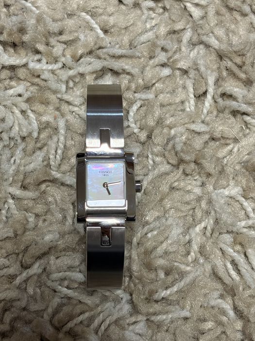 Ceasuti TISSOT de dama