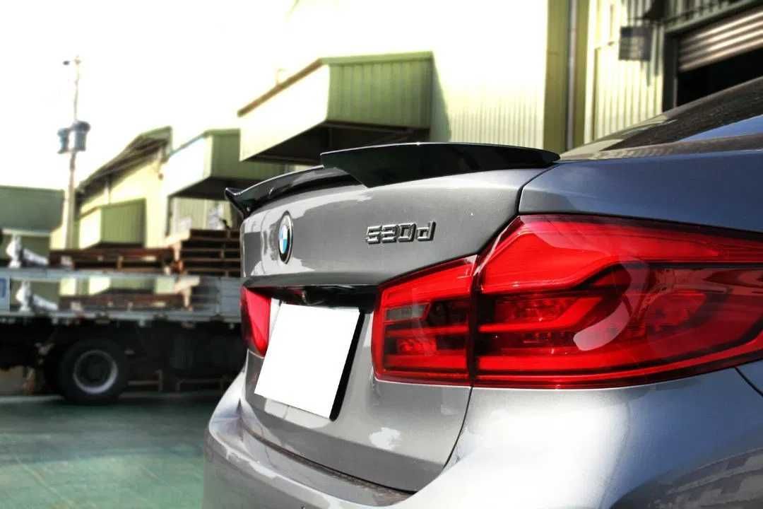 Eleron Portbagaj Pentru BMW G30 Seria 5 Model M4 Look