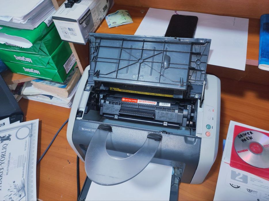 HP tezkor printer, zaprafka polni,Hama yeri Ishlaydi karopka dakument
