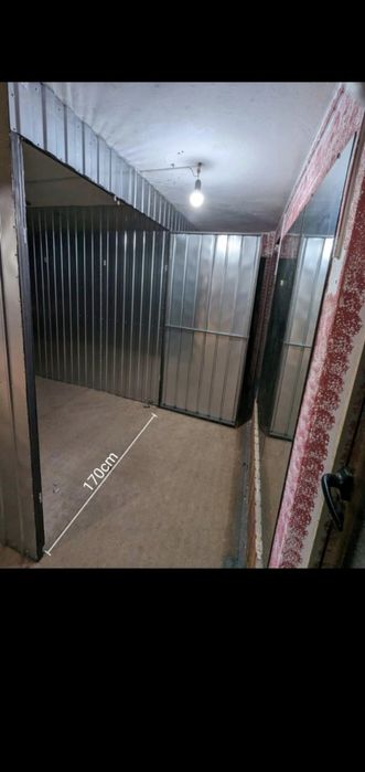 garaj spatiu depozitare Piata Mare