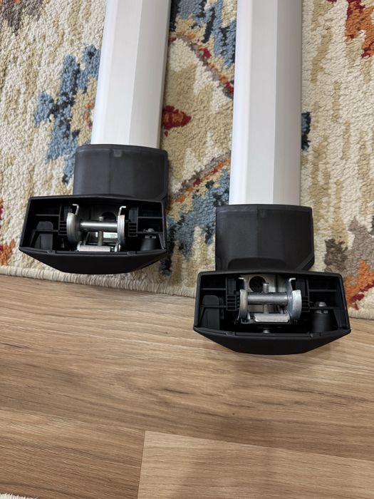 Vand bare transversale Thule Mercedes C class W205 (Sedan)