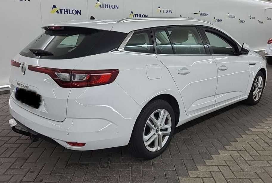 Vand Renault Megane 4 fara elemente revosite si cu Km certificati