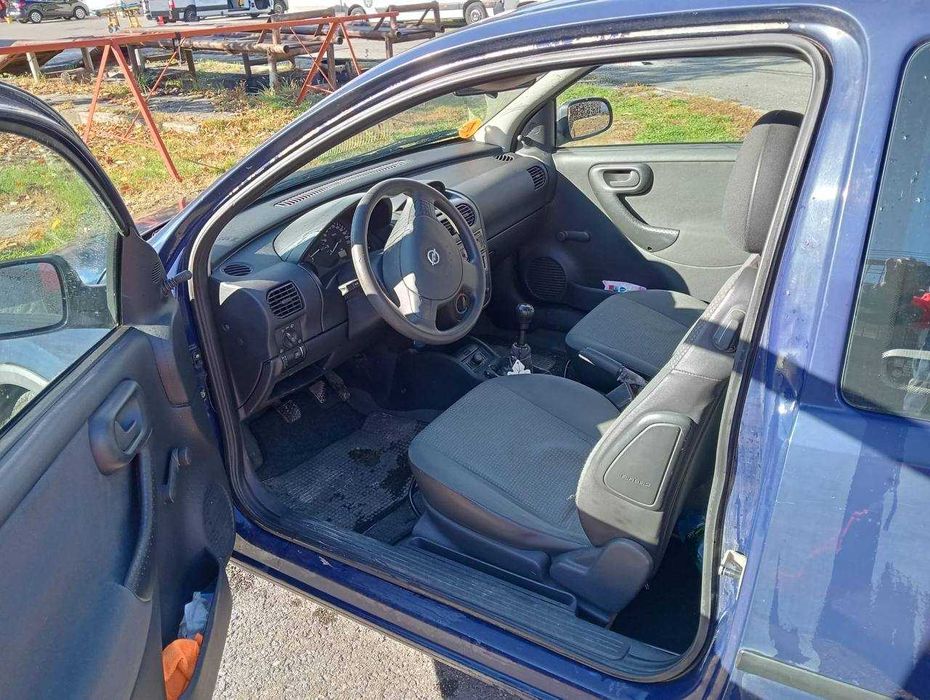 opel corsa C 1l din 2003