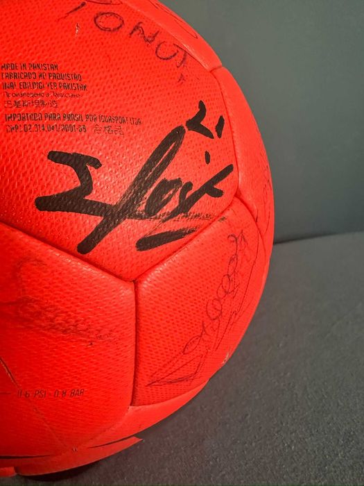 Minge fotbal semnata de U Cluj