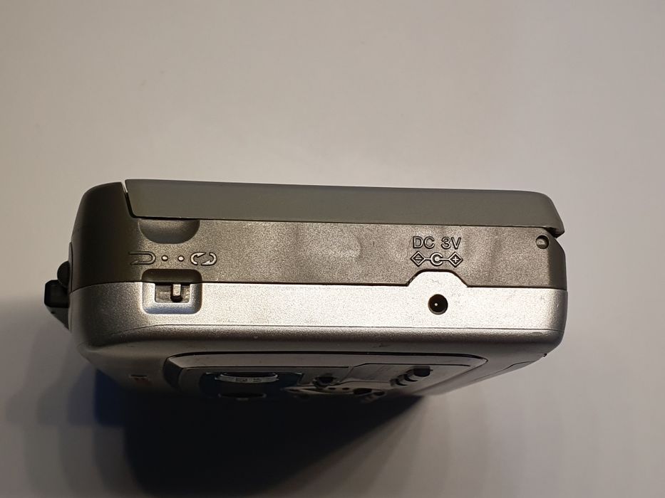 Walkman Aiwa autorevers cu radio