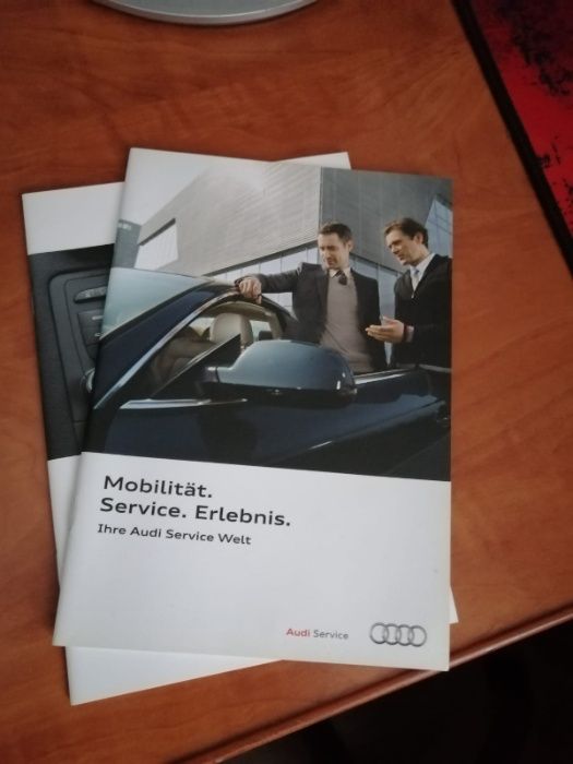 Carte service pentru Audi