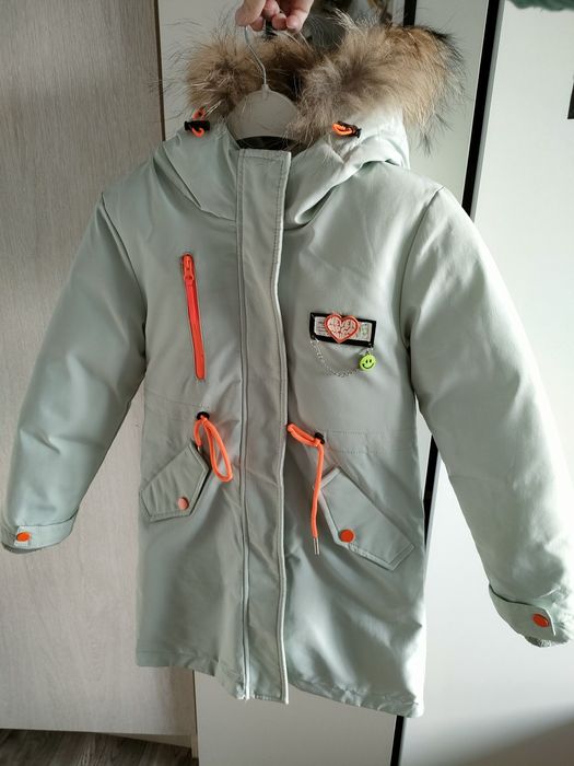 Продам пуховик детский