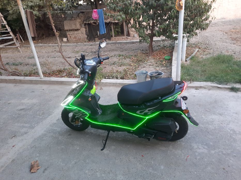 Skuter Vento italiya ekispt variant
