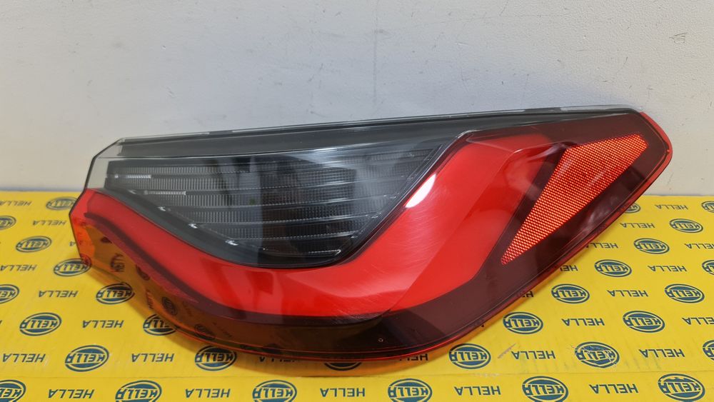 Lampa tripla stop led dreapta BMW seria 4 g22 m4 f82.
Produs original.