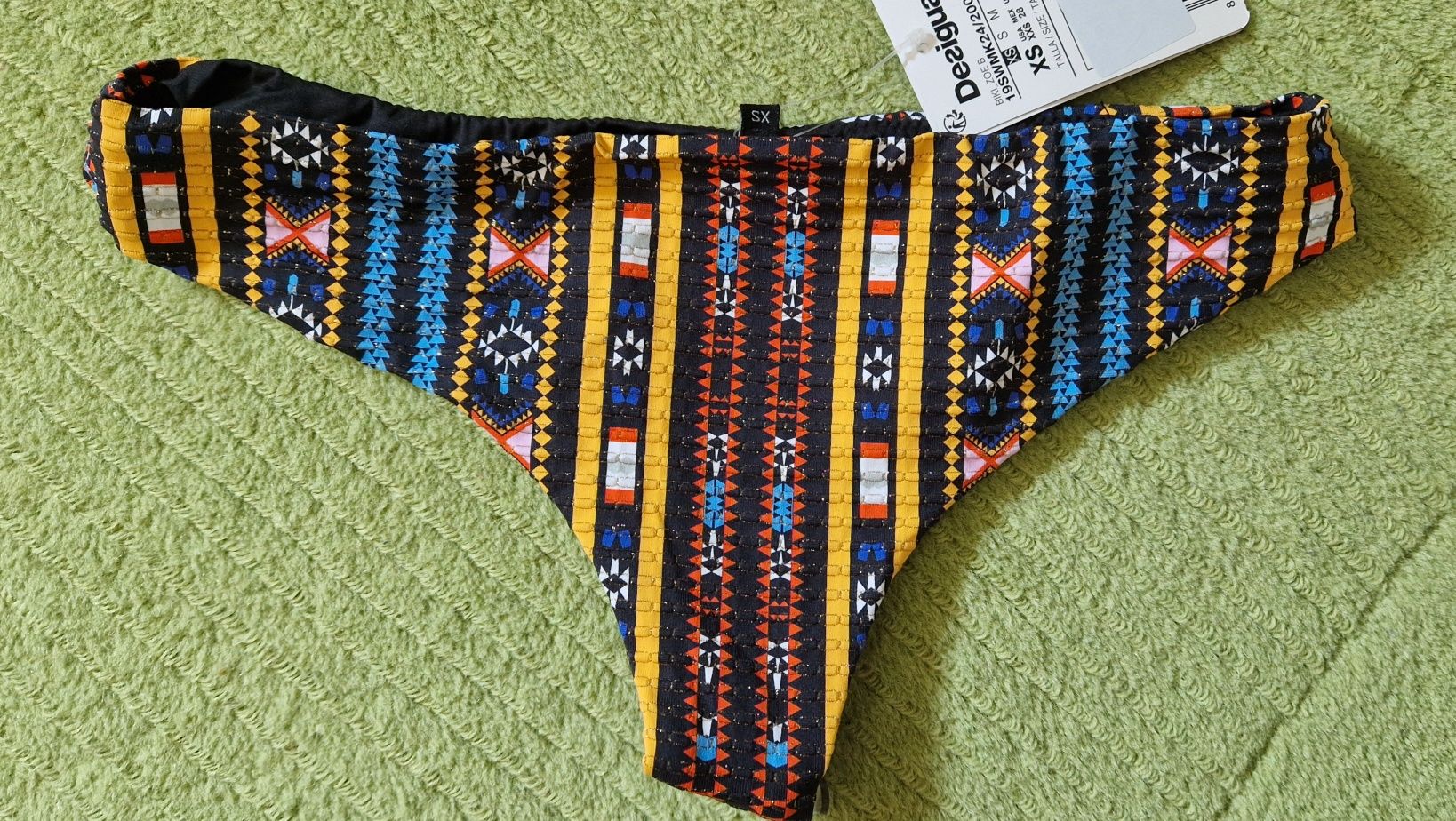 Долнище на бански/монокини XS/S